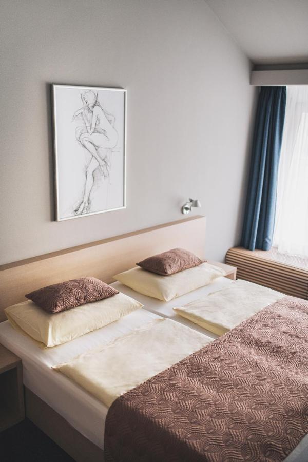 Hotel Split Kadaň المظهر الخارجي الصورة